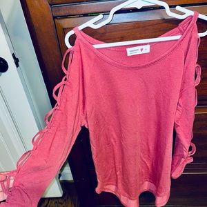 Girl’s xl brand new top without tags!
